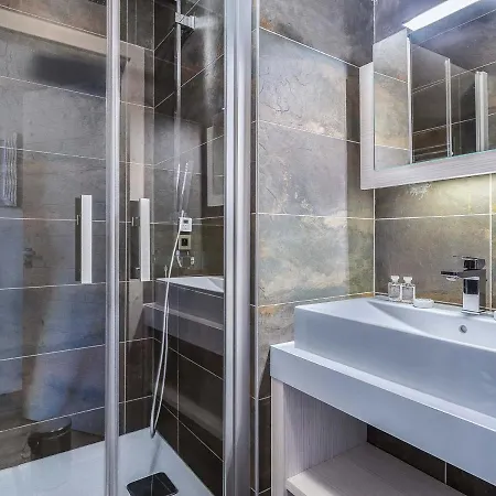 Confort Moderne Pres Des Pistes A Courchevel, 6 Personnes - Fr-1-562-38 كورشوفيل